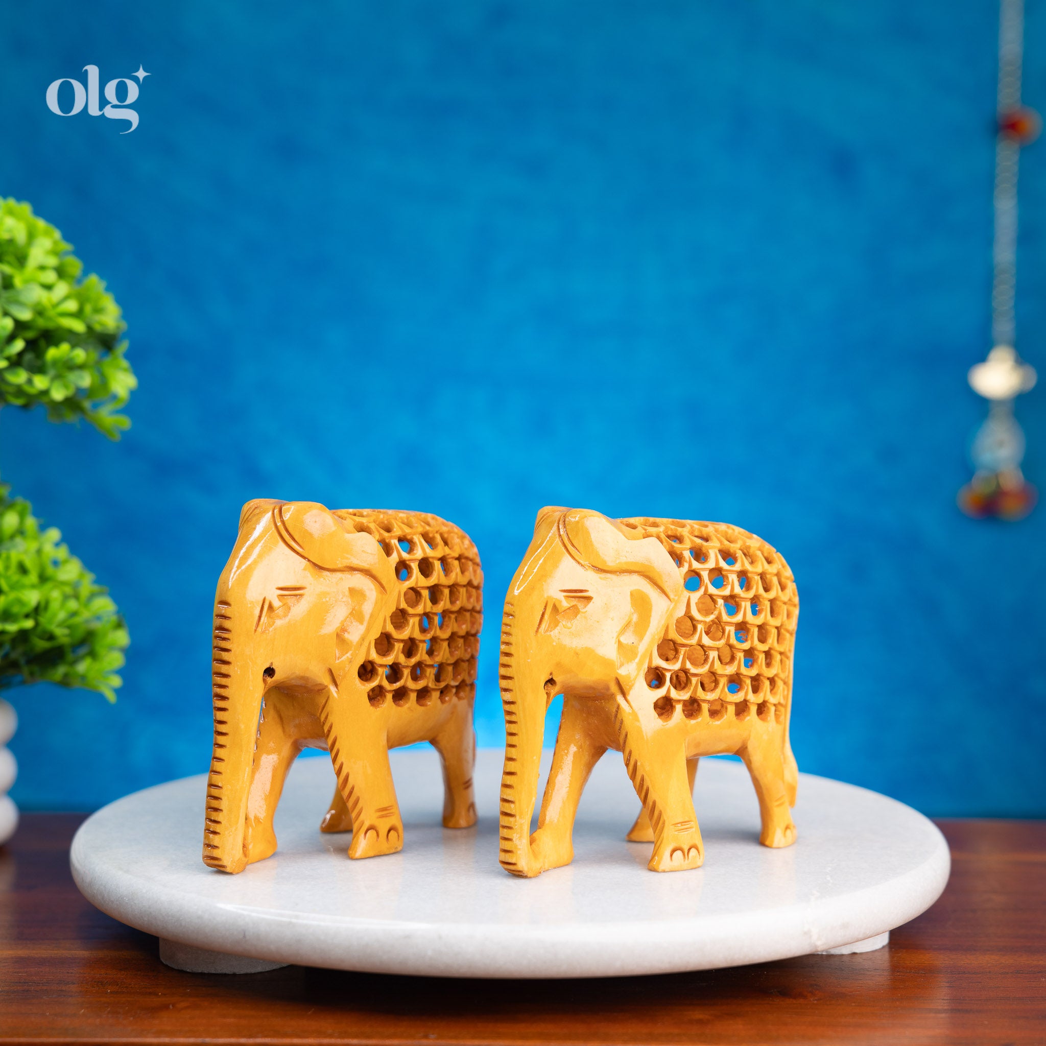 Pair of 2 Intricate Wood Elephant Figurines (4 Inch)