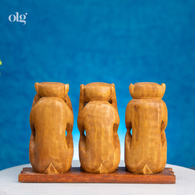 Hand-carved wooden Three Wise Monkeys statue, 18 cm