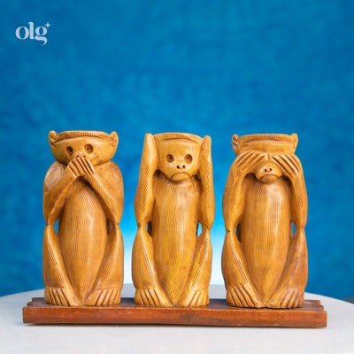 Hand-carved wooden Three Wise Monkeys statue, 18 cm
